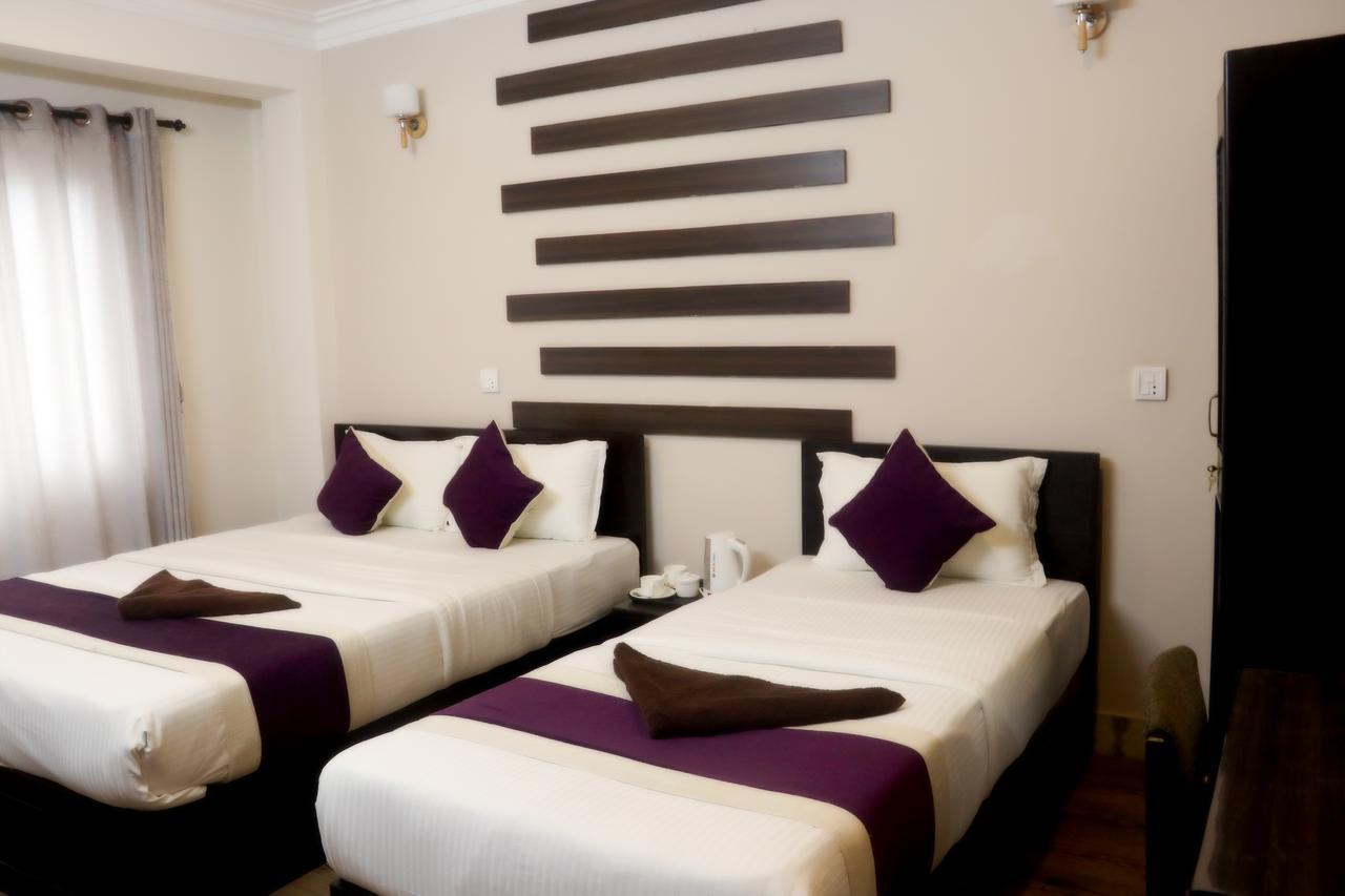 Ausfinn Hotel Metro Inn Kathmandu Esterno foto