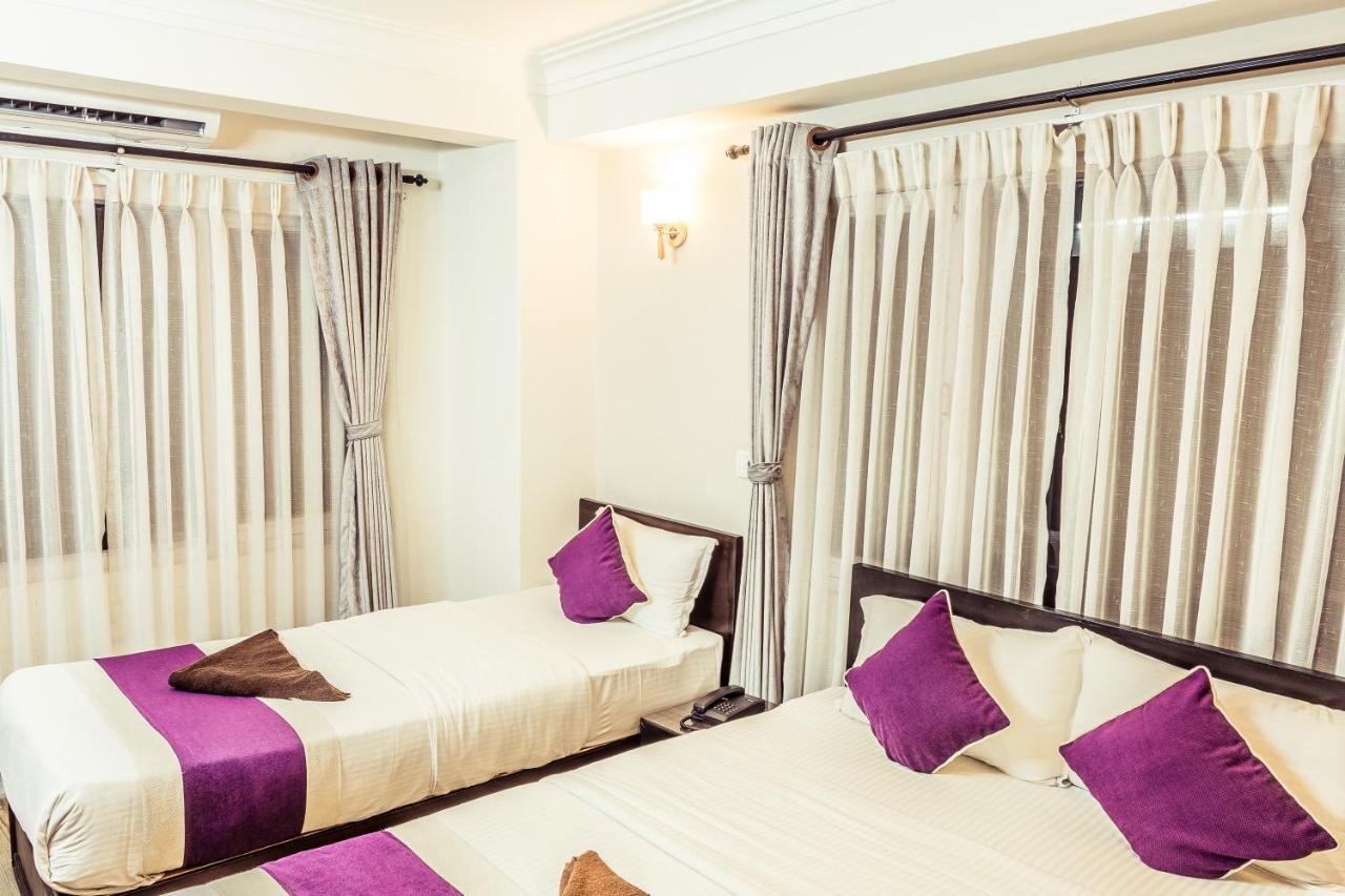 Ausfinn Hotel Metro Inn Kathmandu Esterno foto
