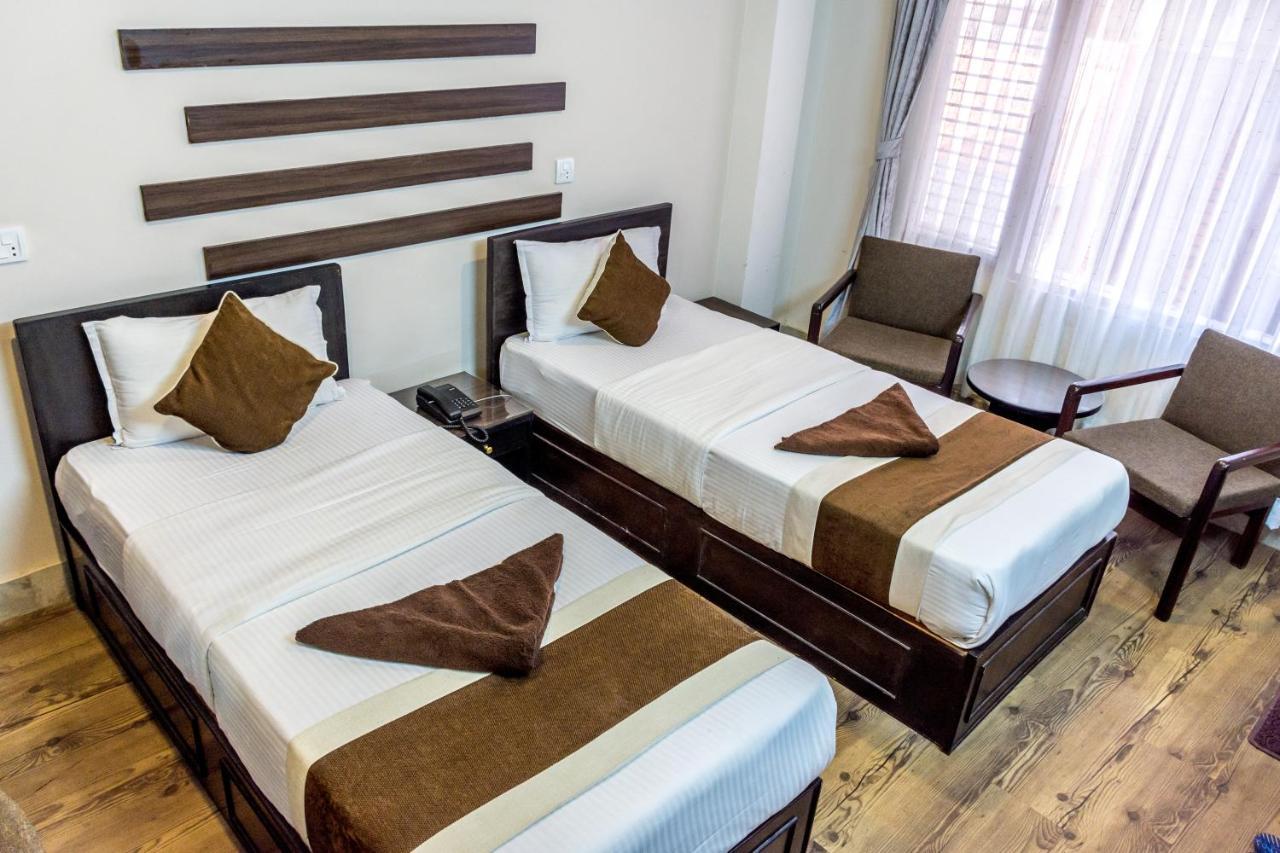 Ausfinn Hotel Metro Inn Kathmandu Esterno foto