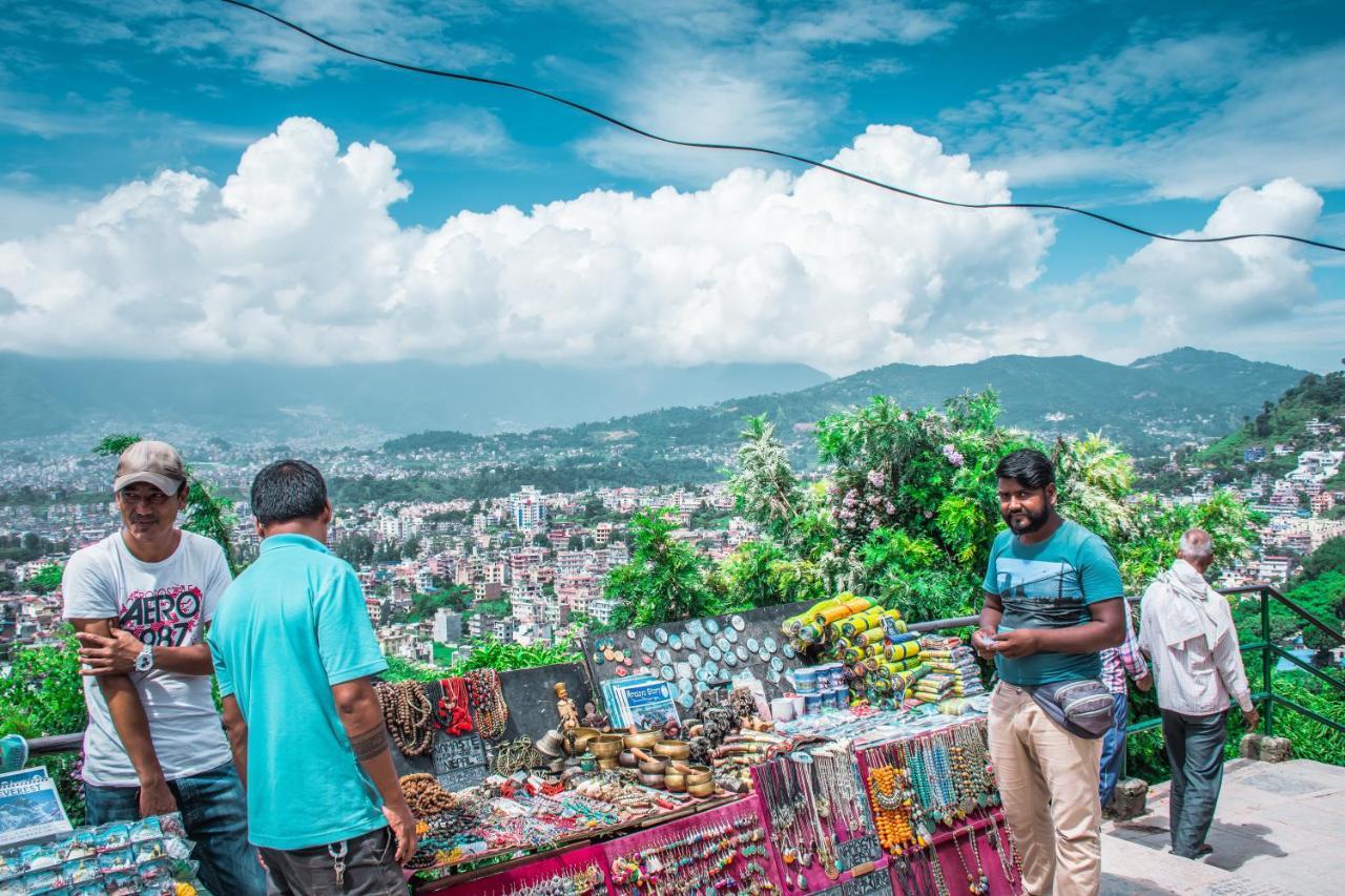 Ausfinn Hotel Metro Inn Kathmandu Esterno foto