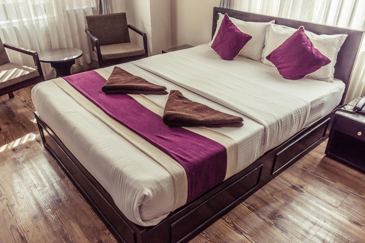Ausfinn Hotel Metro Inn Kathmandu Esterno foto