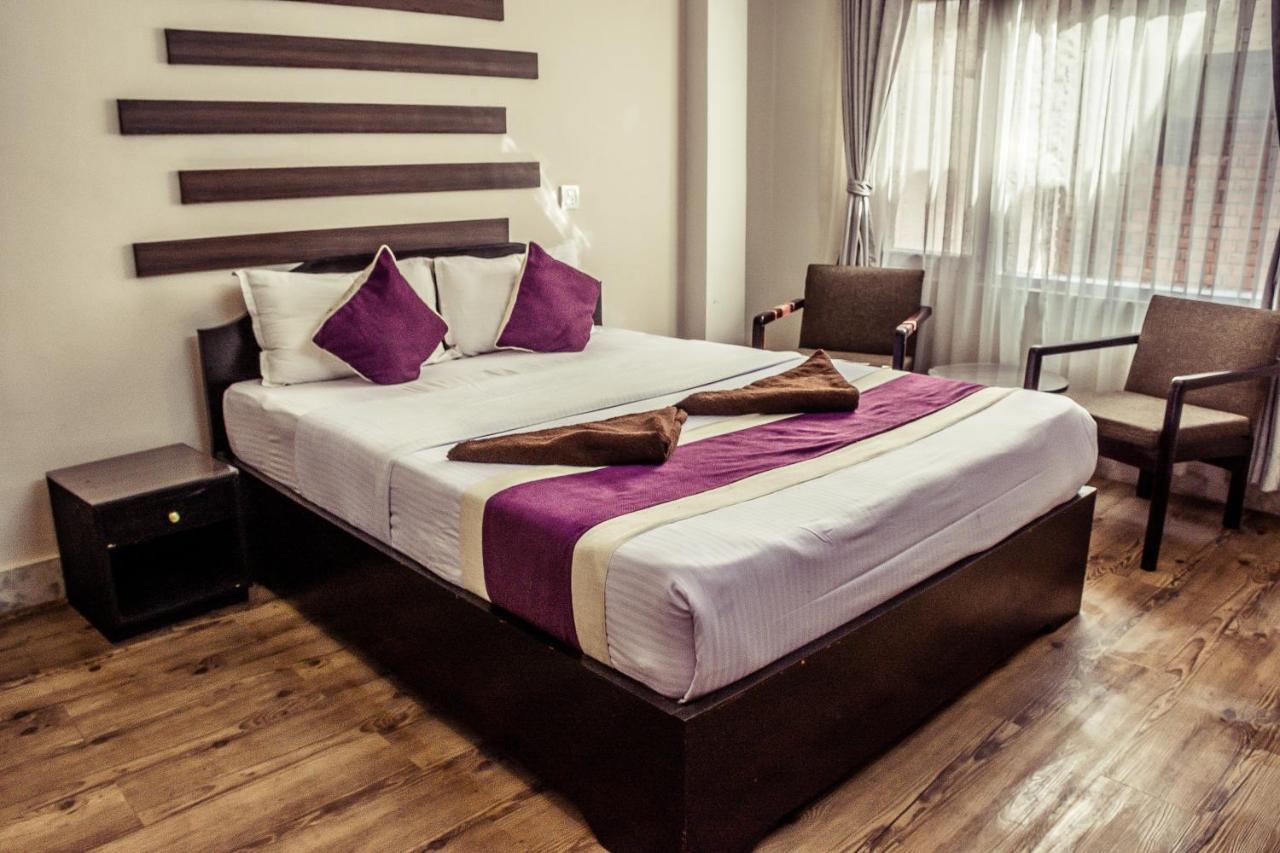 Ausfinn Hotel Metro Inn Kathmandu Esterno foto
