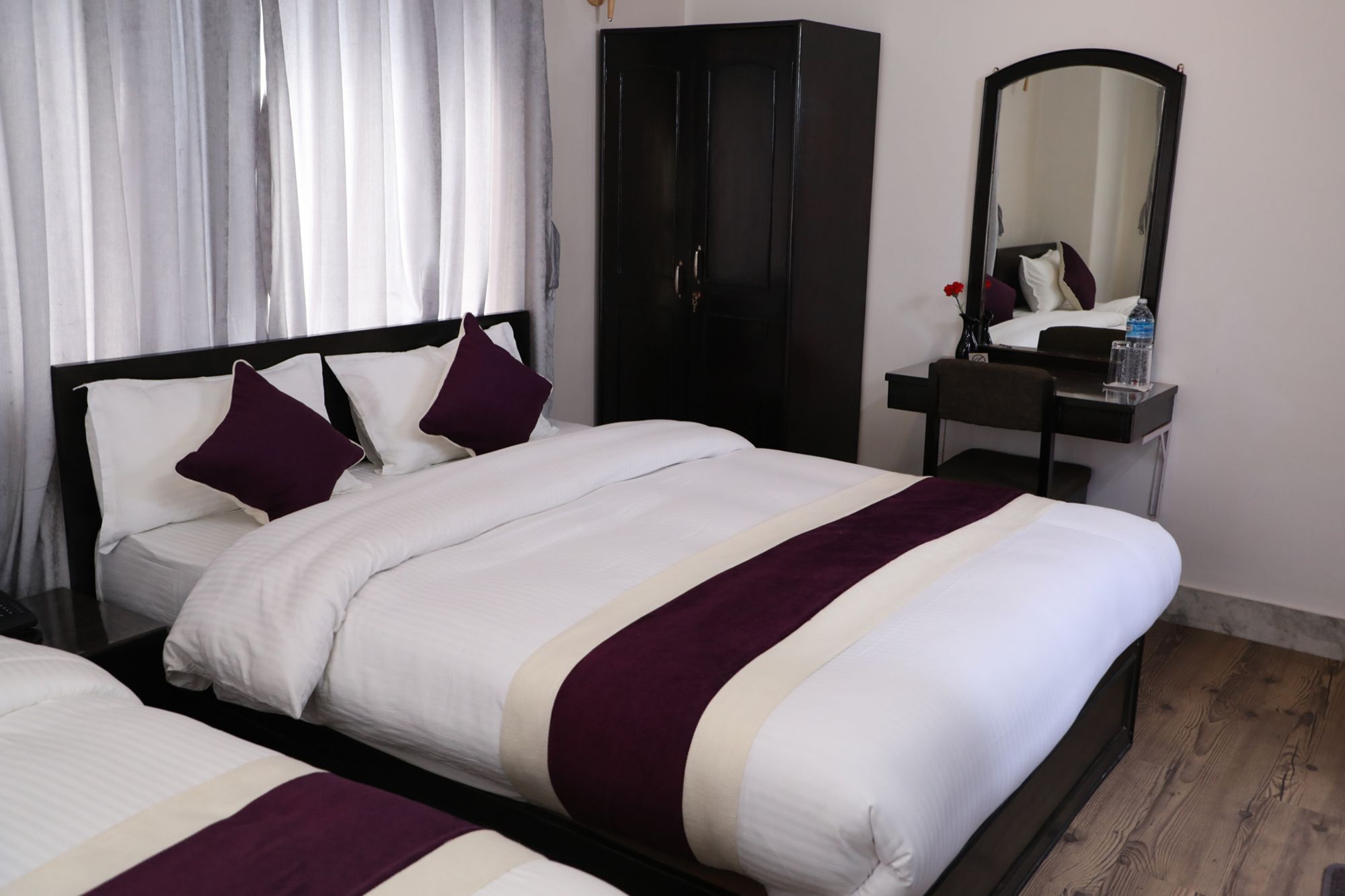 Ausfinn Hotel Metro Inn Kathmandu Esterno foto